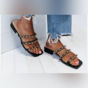NWT -SODA Black Sandals with Chain Straps